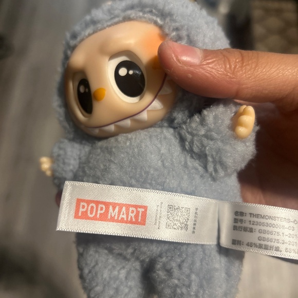 Labubu - Picture 4 of 4